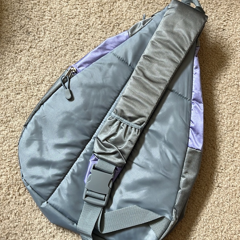EastSport Backpack - Picture 4 of 6
